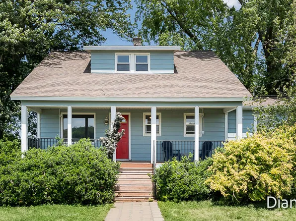 6447 Quincy St, Zeeland, MI 49464