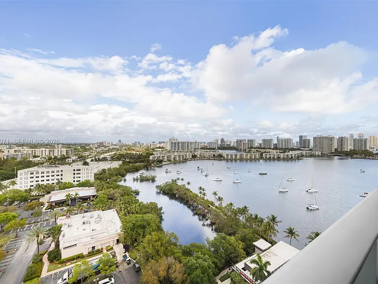 17301 Biscayne Blvd #1704 — Photo 32