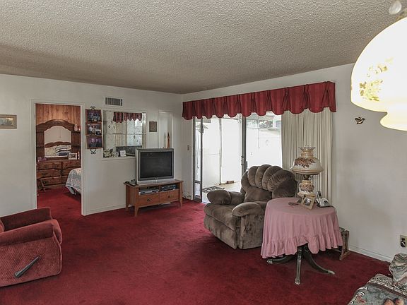3rd image of 6175 Myra Ave