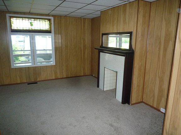 5th image of 1475 Steuben St