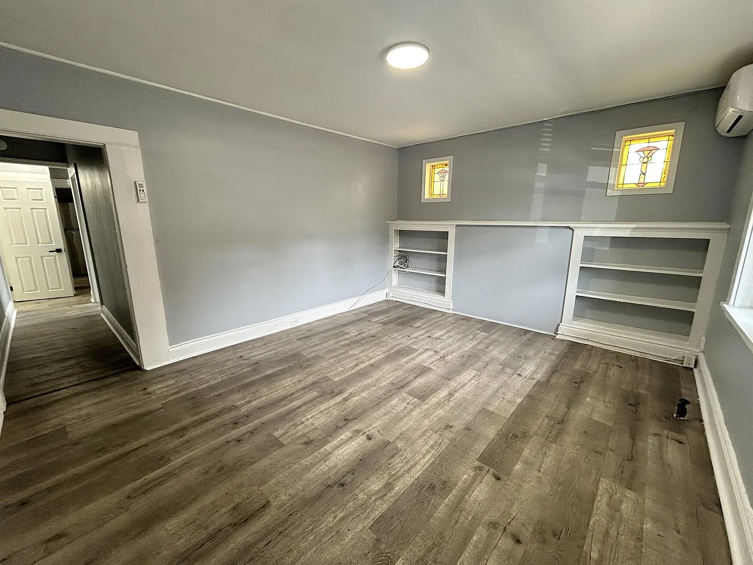 831 Main Street East/128 Carrick Ave L8M 1L6 — Photo 4