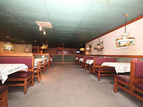 3rd image of 3623 Dixie Hwy