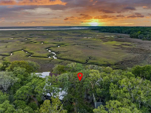 3111 Sea Marsh Rd, Fernandina Beach, FL 32034
