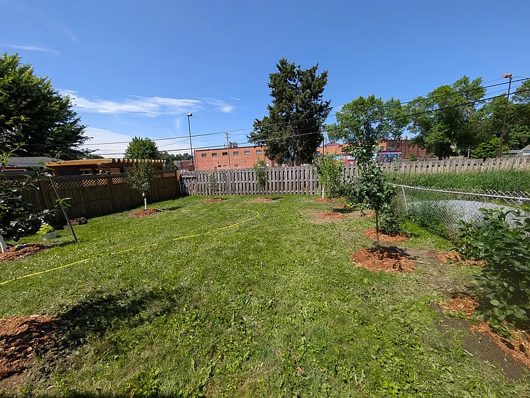 2710 Union St #1 — Photo 32