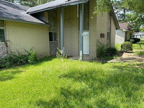 2nd image of 2652 Whispering Pine Dr