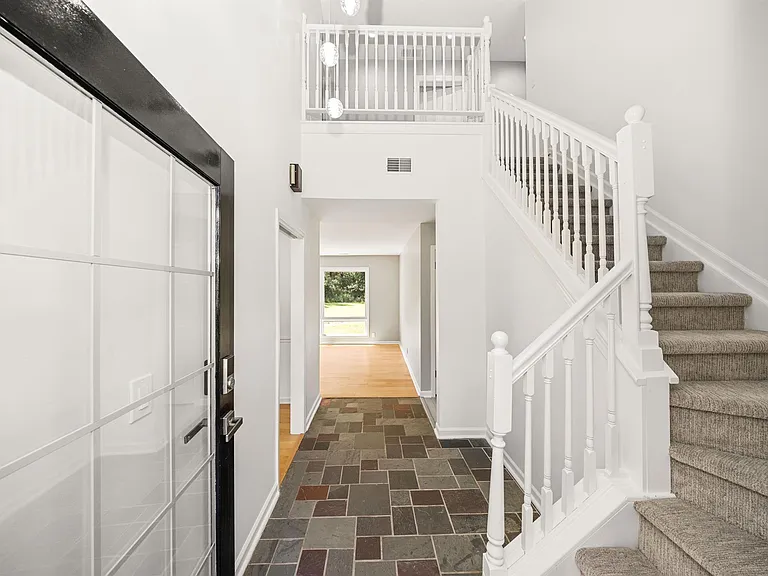6096 Darramoor Rd — Photo 5