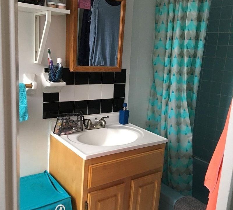 2nd image of 452 W 145th St APT 2R