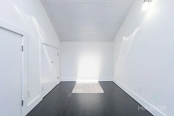 Rented by Mirador Real Estate | media 25