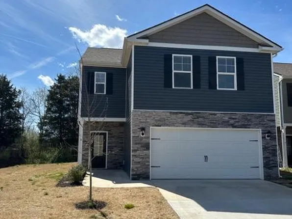 6 Poplar Ct, Clinton, TN 37716