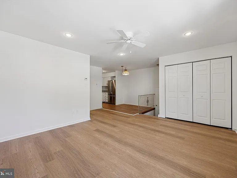 153 Parker Ave #B — Photo 9