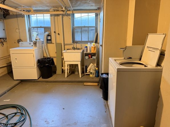 2 Prospect Ave APT 3