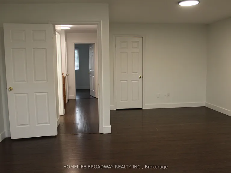 1240 Bantham St — Photo 17