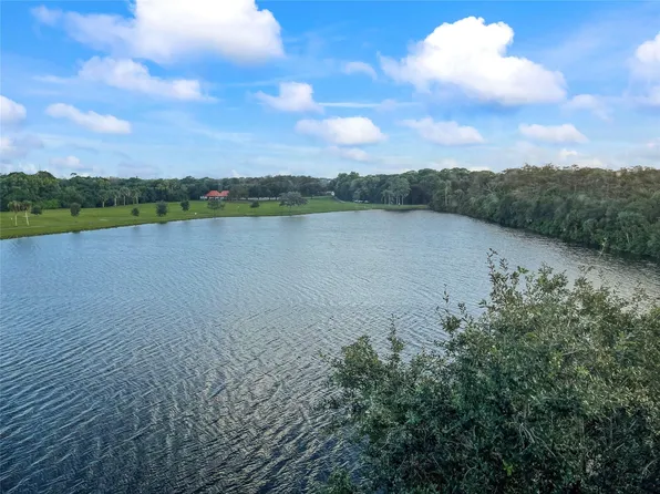 2768 S Carambola Circle #505, Coconut Creek, FL 33066