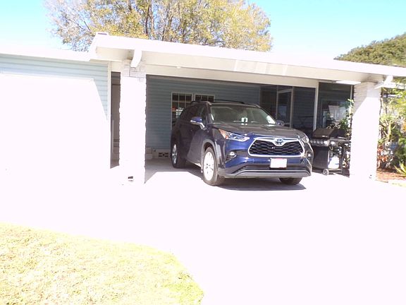 2nd image of 1319 Deverly Dr #314