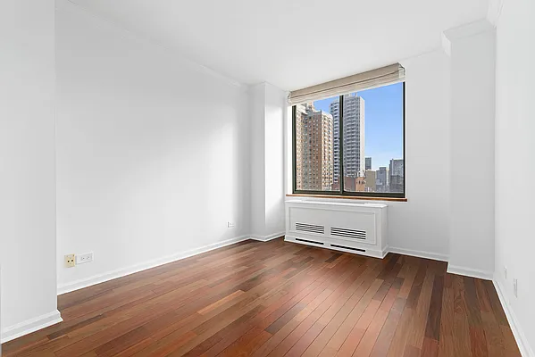 Sold by Corcoran | media 8