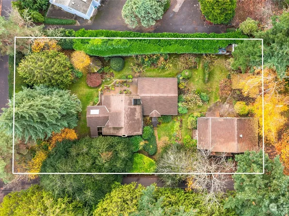 6905 96th Avenue SE, Mercer Island, WA 98040