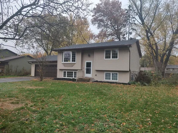 1800 Webber St, White Bear Lake, MN 55110