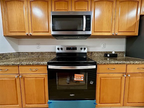 4th image of 7451 NW 16th St #304