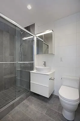 Rented by REAL New York | media 11