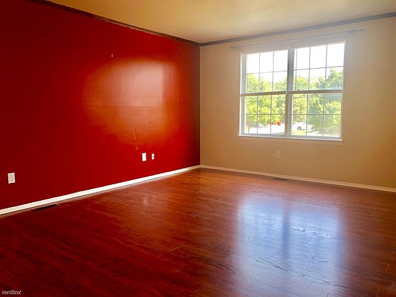 4F790F00-317B-49FF-B442-95340445F11B