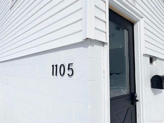 2nd image of 1105 Cottage Row