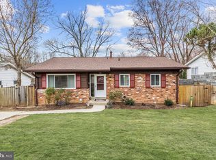 717 Harrington Rd, Rockville, MD 20852