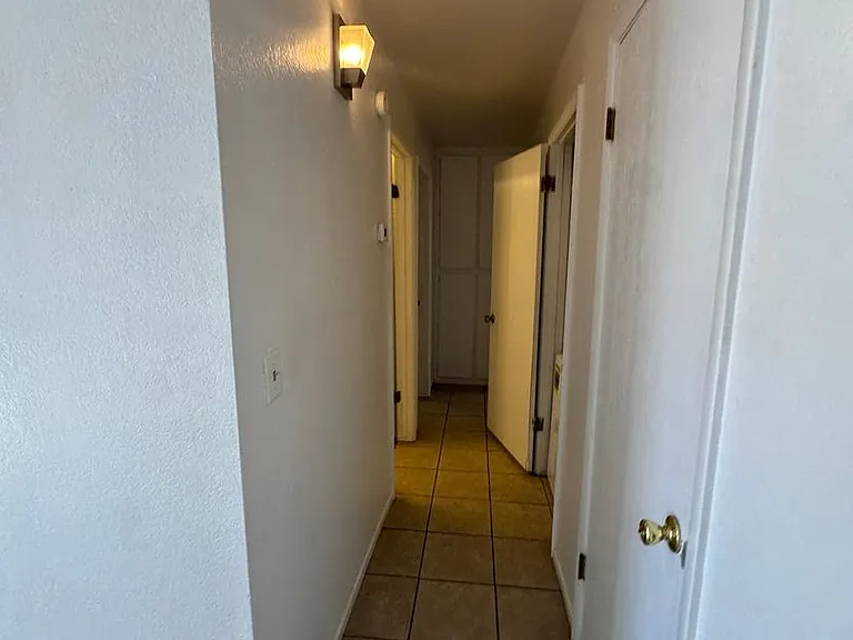 1539 Monte Vista Dr — Photo 15
