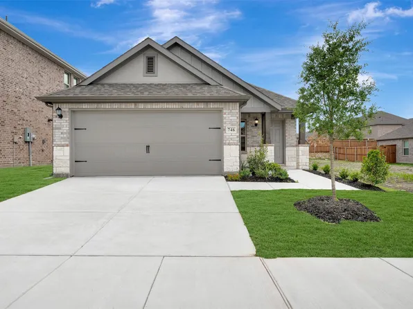 746 Gentle Bird Dr, Lavon, TX 75166