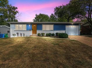 640 Paddock Dr, Florissant, MO 63033