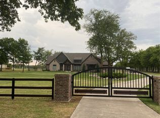 530 S Lynn Lane Rd, Tulsa, OK 74108