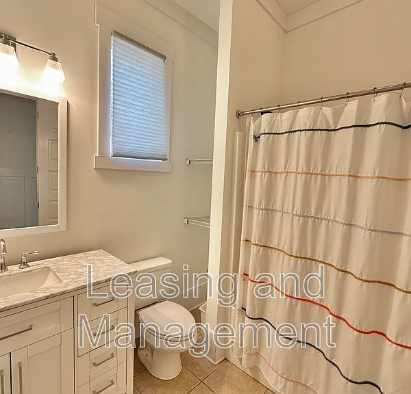 76 Alberta Ave — Photo 22