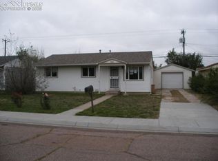 409 Kiva Rd, Colorado Springs, CO 80911