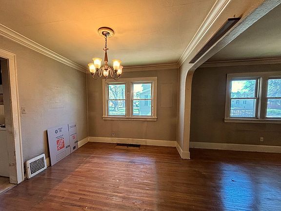 5th image of 2519 Knight Ave