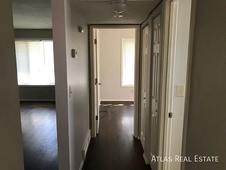10112 E 67th St #B — Photo 7