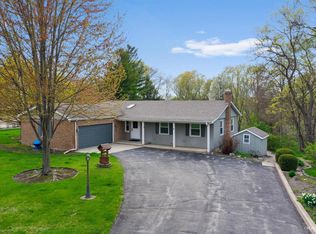 2S124 Chillem Dr, Batavia, IL 60510