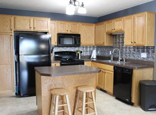 614 9th St, Clearwater, MN 55320