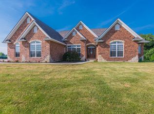 330 Button Wood Tree Ln, Elsberry, MO 63343