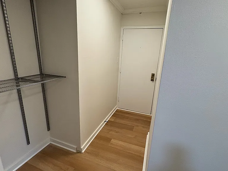 1816 New Hampshire Ave NW #503 — Photo 2