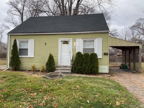 1531 E Madge Ave, Hazel Park, MI 48030