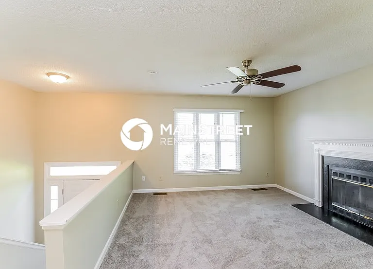 3591 Robinwest Dr — Photo 8