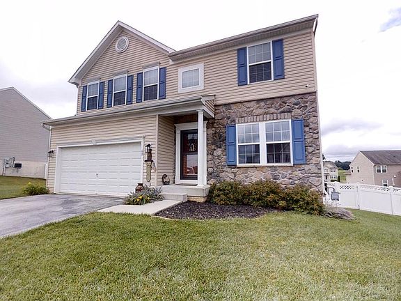 2nd image of 68 Flanders Ct