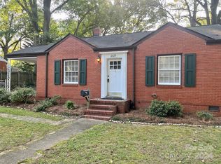 2625 Lumina Ave, Charlotte, NC 28208