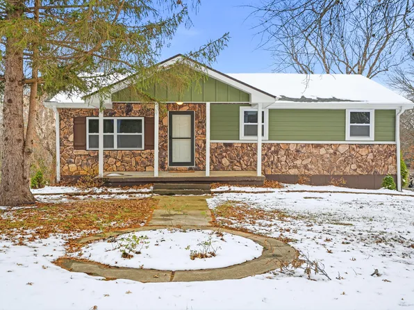 2061 County Road 246, Fulton, MO 65251