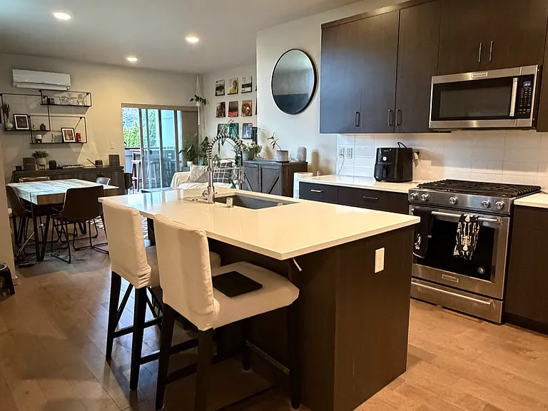 5006 Fauntleroy Way SW — Photo 37