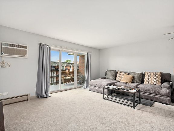 2nd image of 4225 Saratoga Ave APT 407B