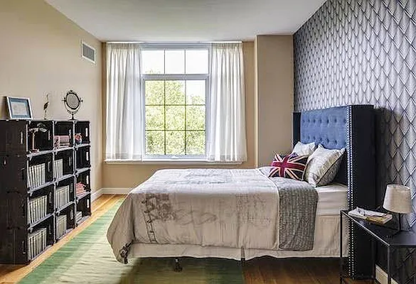 Rented by Halcyon Management Group LLC | media 31