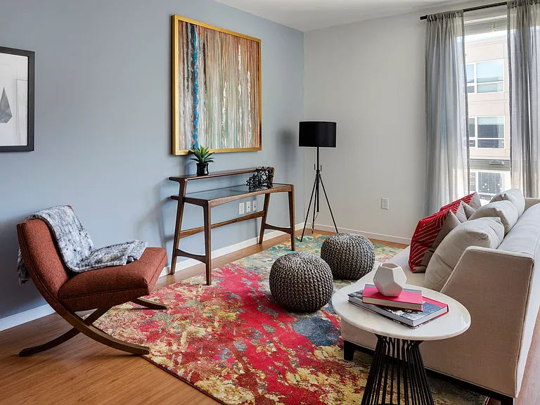 E3 Apartments — Photo 13