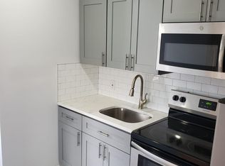 127 N 50th St #3F, Philadelphia, PA 19139