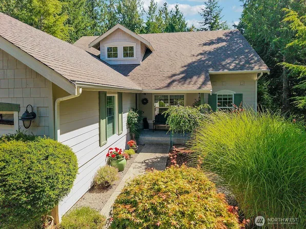 50 Cascade Lane, Port Ludlow, WA 98365