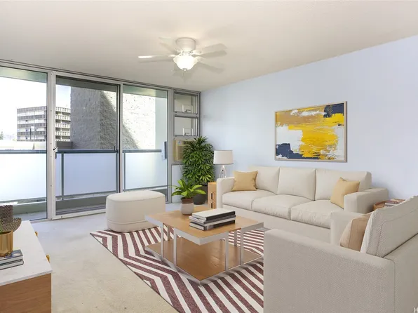 3009 Ala Makahala Pl APT 810, Honolulu, HI 96818